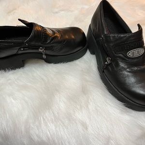 Leather upper.  Fresh!  Authentic Harley!